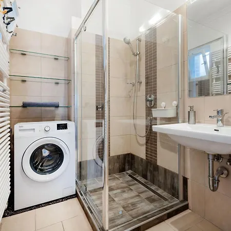 Apartment Family Near Park Budapest